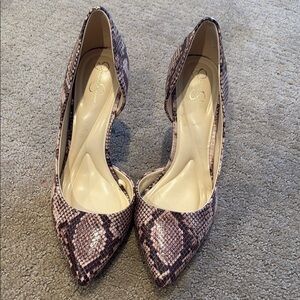 Jessica Simpson Brown/Tan Heels Snakeskin Design